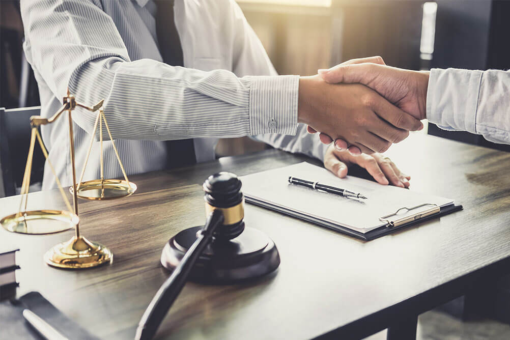Hire Lawyer After Winning US Powerball Jackpot Hire Lawyer After Winning US Powerball Jackpot